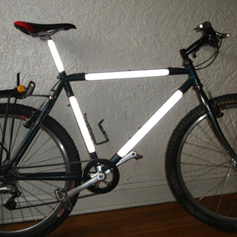 WOWOW Autocollant Réfléchissant 1M pour Vélo - Améliorez la Visibilité et la Sécurité des Cyclistes 4 WOWOW Autocollant Réfléchissant 1M pour Vélo - Améliorez la Visibilité et la Sécurité des Cyclistes – Image 2
