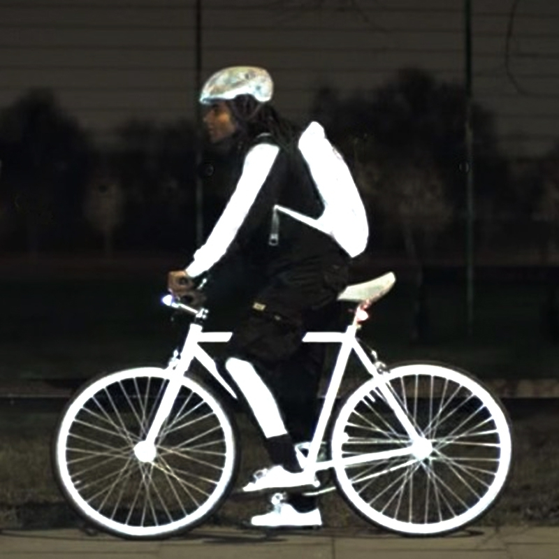 Albedo100 Spray Réfléchissant Pour Vélo Et Accessoires - Personnalisez et Sécurisez Votre BMX ou Fixie 5 Albedo100 Spray Réfléchissant Pour Vélo Et Accessoires - Personnalisez et Sécurisez Votre BMX ou Fixie – Image 3