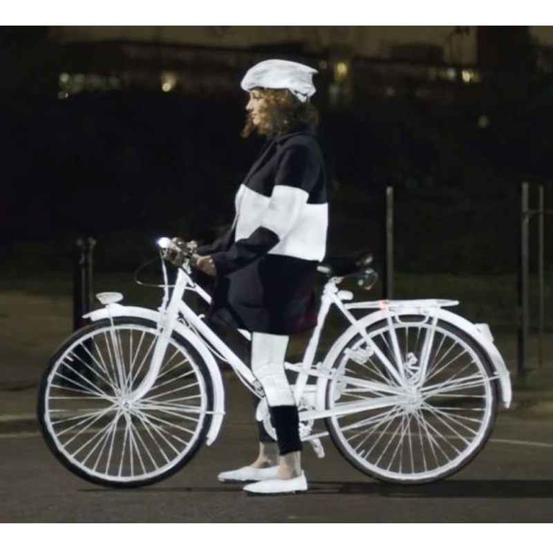 Albedo100 Spray Réfléchissant Pour Vélo Et Accessoires - Personnalisez et Sécurisez Votre BMX ou Fixie 6 Albedo100 Spray Réfléchissant Pour Vélo Et Accessoires - Personnalisez et Sécurisez Votre BMX ou Fixie – Image 4